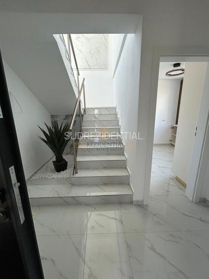 Vila moderna tip duplex, 4 camere, ansamblu privat cu piscina - 12