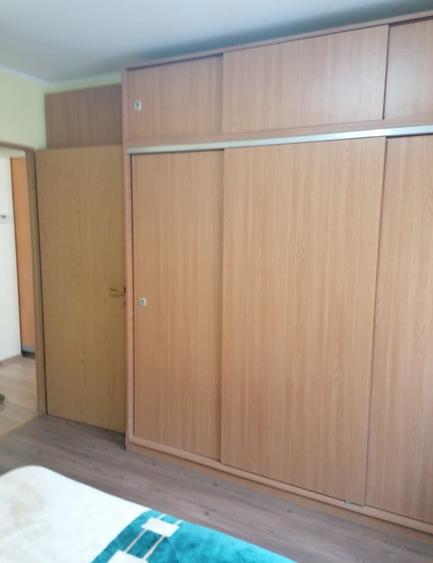 Oportunitate!!! Apartament decomandat, 2 camere de închiriat, Racadau!!!