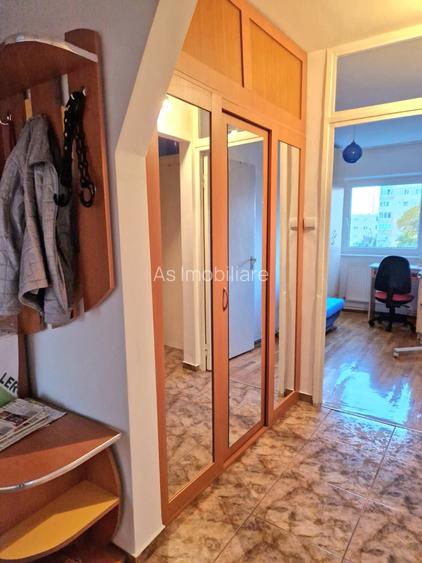 De închiriat: Apartament 3 camere modern și luminos – Zona Astra - 8