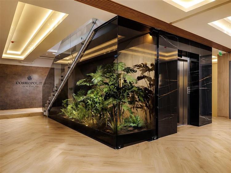 Apartament central cu 2 camere si parcare in Cosmopolit