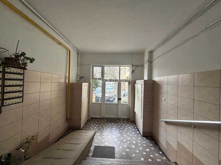 Garsoniera Soseaua Pantelimon 10 min Mega Mall Bloc mixt - 8