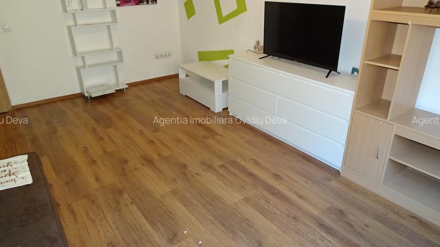 Inchiriez apartament cu 2 camere decomandat in Deva, zona M. Averescu, etaj 1, - 5