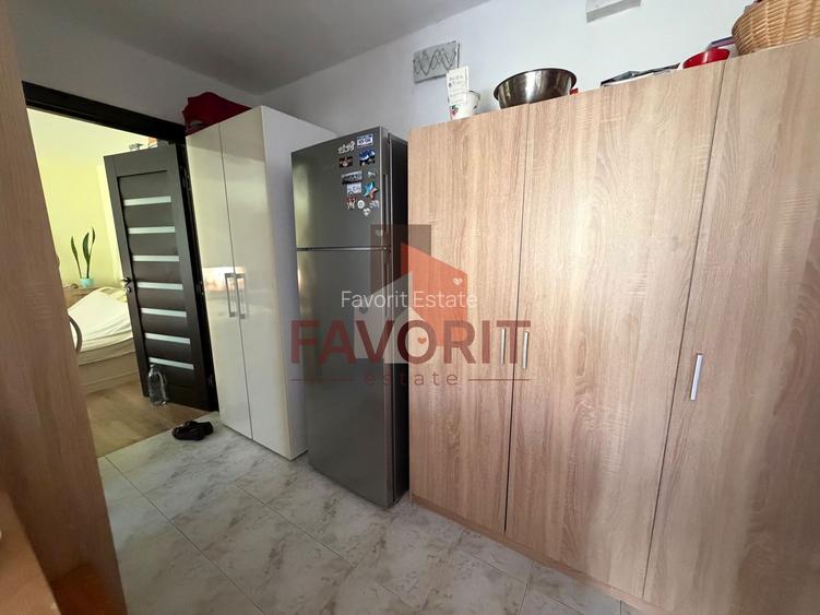 Decomandat. Cu centrala proprie. Etaj intermediar - 5