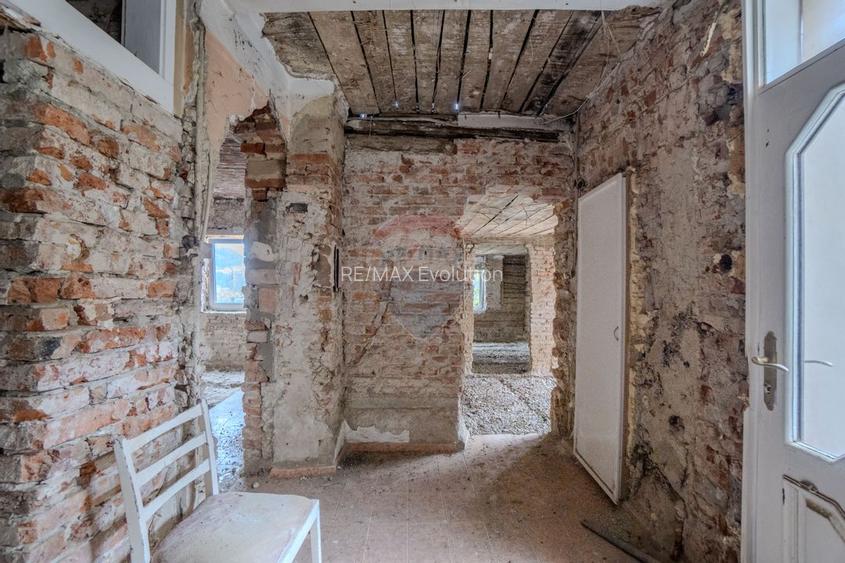 Casa individuala str. Pajistei de renovat | Comision 0% - 21