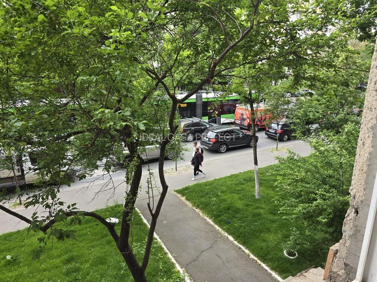 Soseaua Virtutii bloc solid constructie 1991, centrala proprie - 9