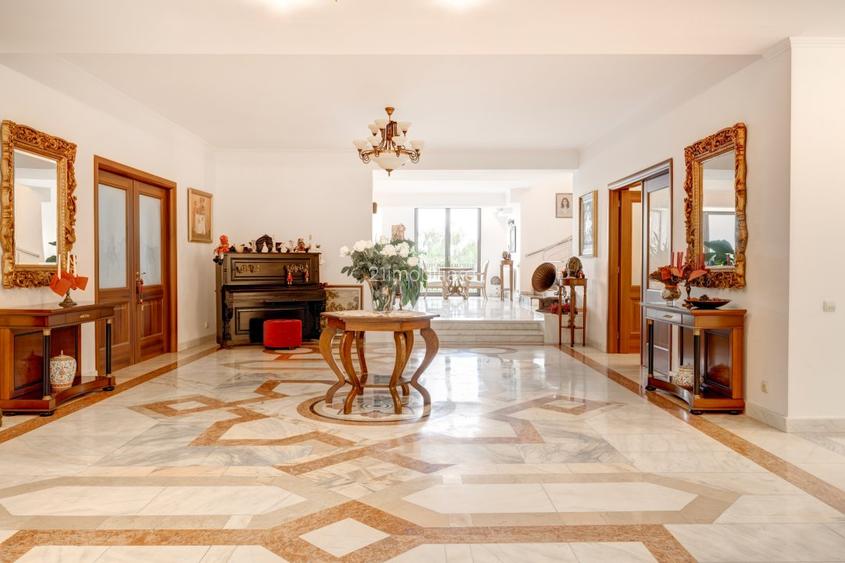 Vila exclusivista in Baneasa – teren 3.718 mp, suprafata desfasurata 1.750 mp - 3