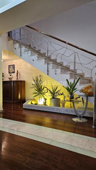 DISPONIBIL IMEDIAT VILA SUPERBA- IANCU NICOLAE - 13