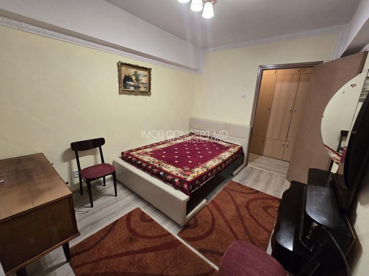 VANZARE APARTAMENT 4 CAMERE zona REUBLICII-NORD - 6