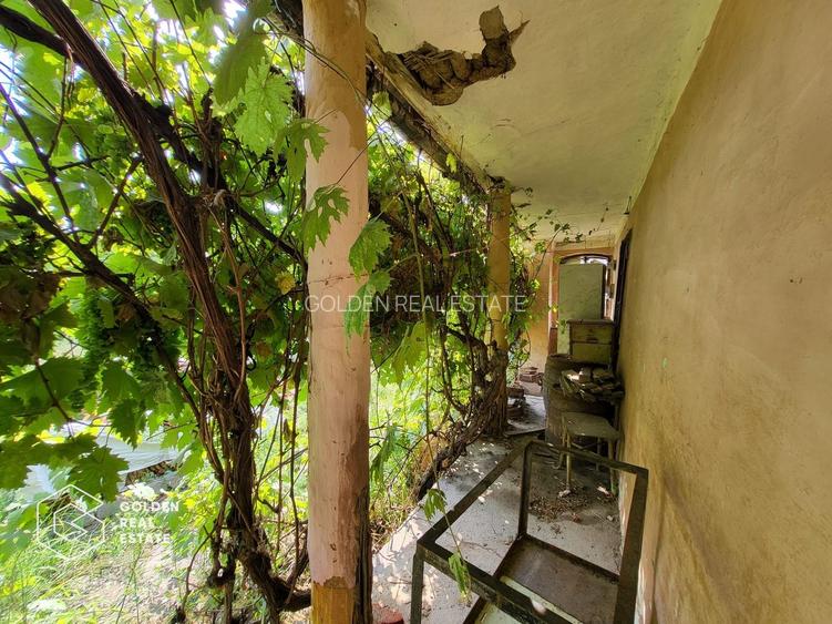 Casa cu teren de 1807 mp, Oras Lipova - 8