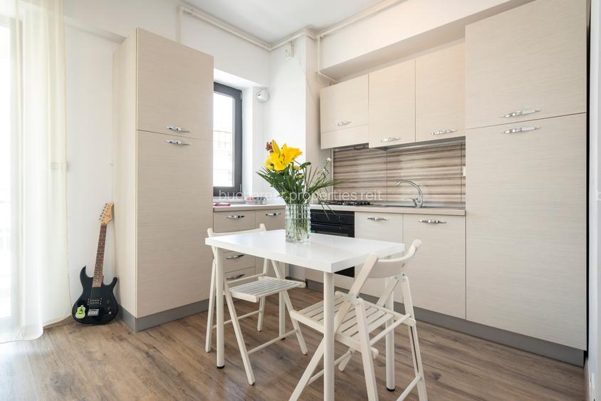 Garsoniera tip open space in bloc solid si modern - 6