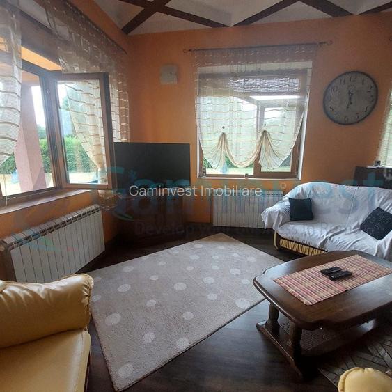 Vila si fosta ferma 8300 mp in Valea lui Mihai, Bihor - 4