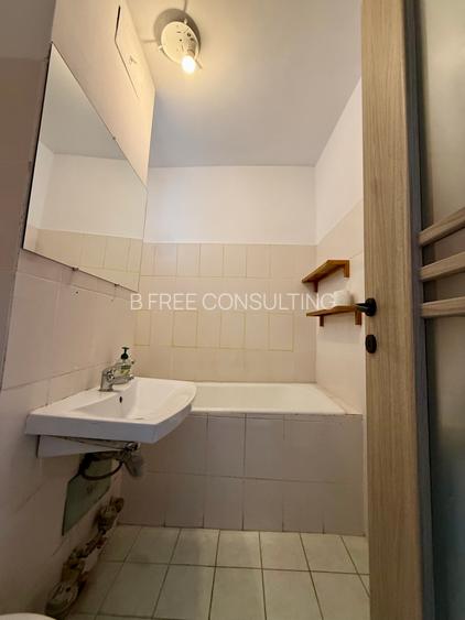 Apartament de 3 camere spre vanzare - zona Piata Victoriei - 6