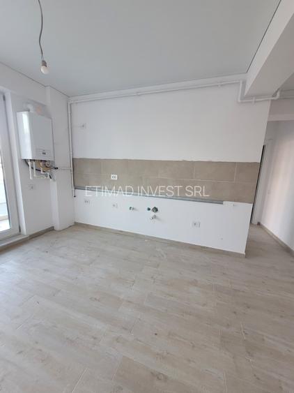 COMISION 0% !      SUPER PRET!  2  camere   - Meraki Lago Resort& Spa -69900 E - 31