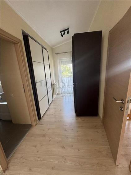 Vila 5 camere cu curte matura in Otopeni - 23