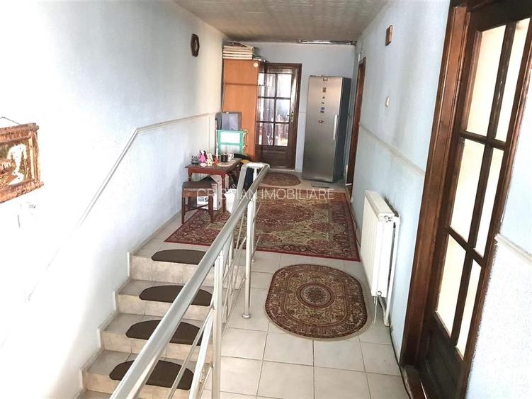 VILA P+1+M, Bariera, Constructie 2005 din Caramida si BCA - 8