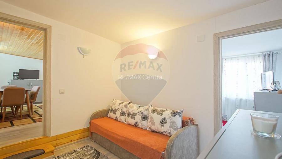 Casă/Cabană din lemn, Complet mobilată, Priveliște superbă, 0%Comision - 21