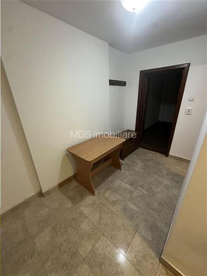 Decomandat cu centrala si balcon Aradului - 4