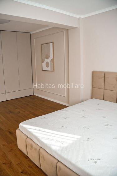 Apartament ultrafinisat, 2 camere, etaj 3, garaj, zona Vivo - 15