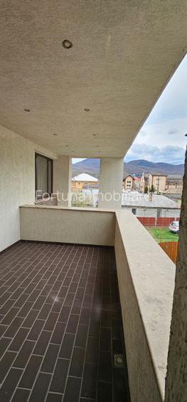 Vila P+E, proiect modern, zona 1 Mai - 18