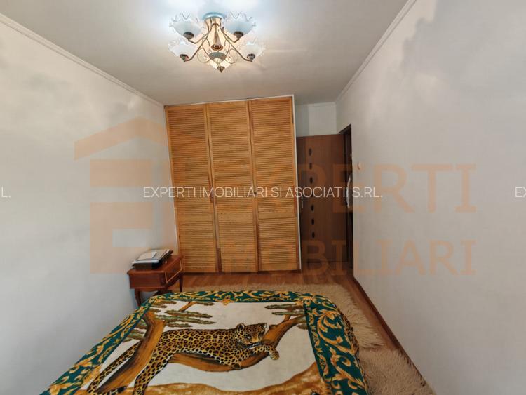 Apartament 3 camere, situat in zona Groapa - Inel II - 12