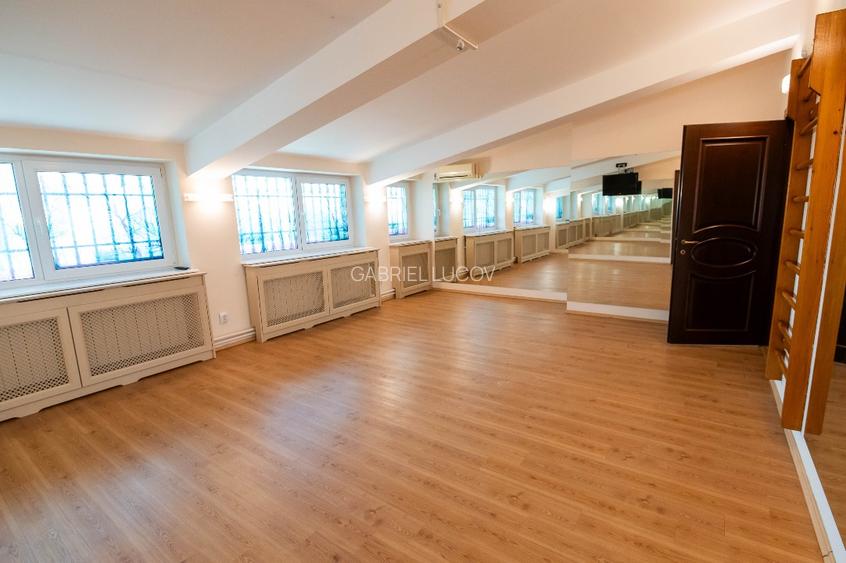 VILA P+2 CU PISCINA, 22 CAMERE SI CONSUM ZERO, BANEASA - ROMATSA - 9