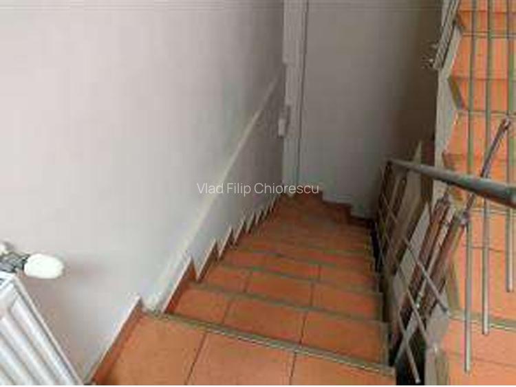 Clădire 418 mp utilă (închiriere completa sau pe etaje), Zona Brancoveanu  - 9