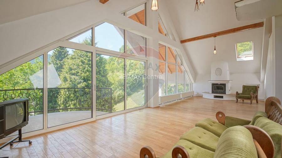 Vanzare două vile, cu potential investitional în Brașov, cartier Șchei - 24