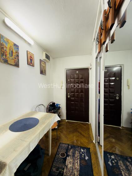 Apartament 2 camere, semidecomandat, etaj 2, zona Aradului - 5