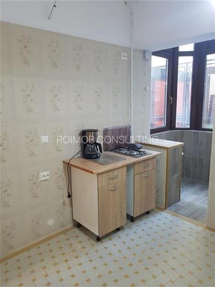 Armeneasca, apartament deosebit, 5 camere, renovat , zona cu acces facil. - 13
