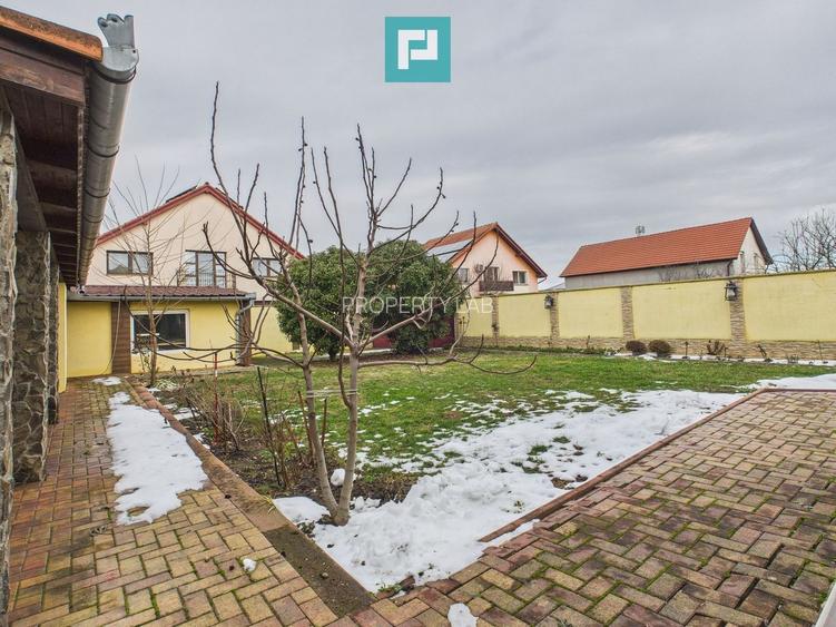 Vilă elegantă cu etaj în Zădăreni - 22