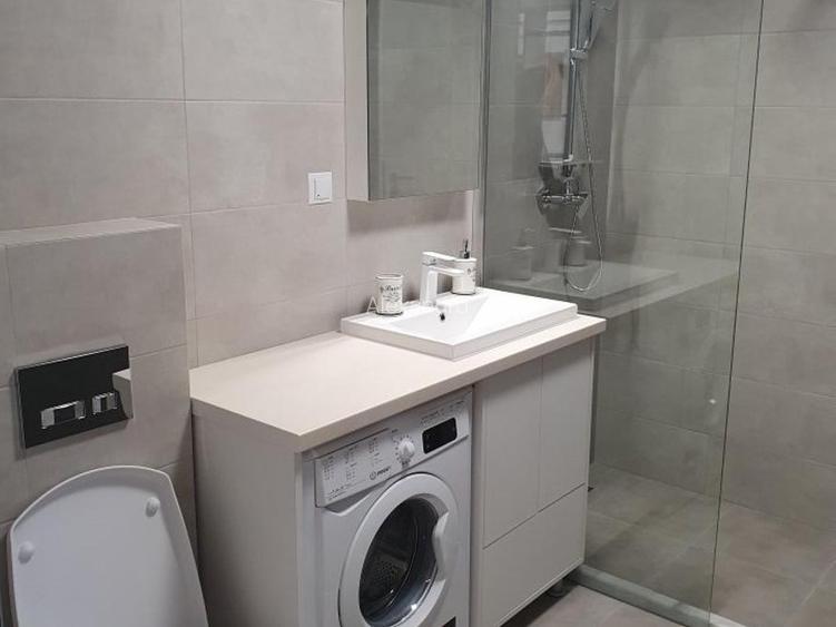 PF inchiriez ap. de lux 2 camere, cartier Europa, complex Luminia, bloc nou - 13