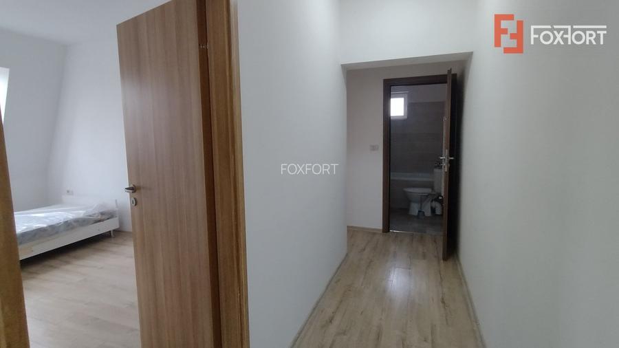 Apartament 3 camere la mansarda - 75mp utili, Zona Aradului - 12