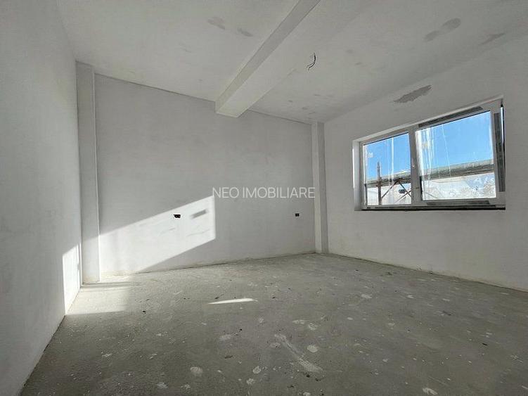 3 Camere - 2 Bai - 90 Mp - Parcare Privata - 8
