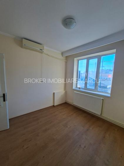 Birouri de inchiriat  Central - 8