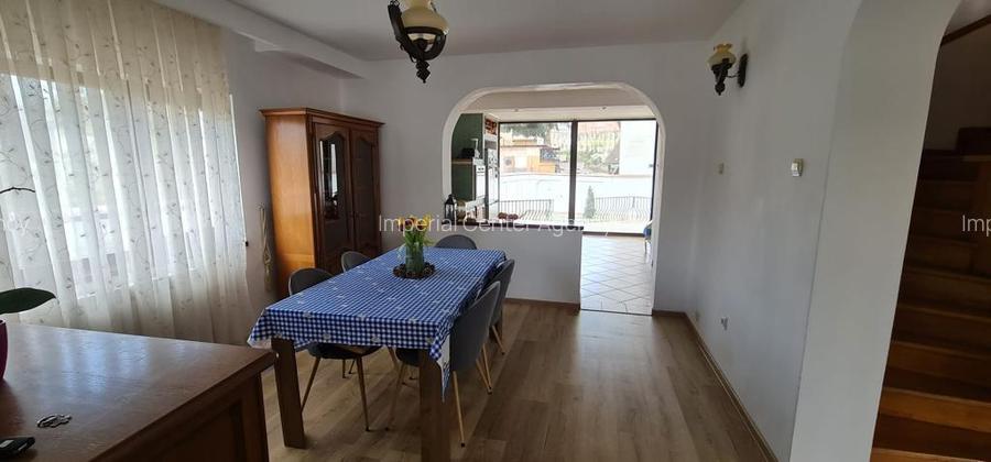 Vila de vanzare in Onesti - 19