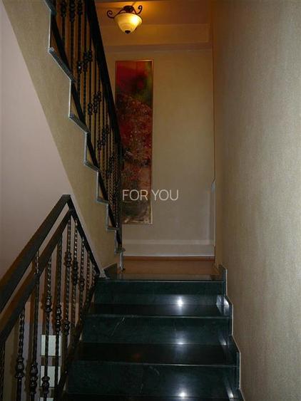 Pensiune, afacere la cheie, cu 10 camere la 10 minute de centru orasului - 17