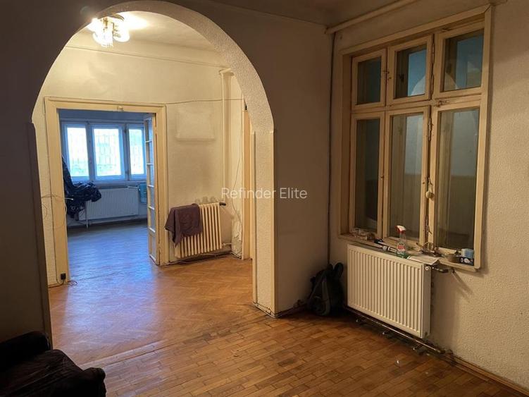 Casa de vanzare 6 camere in zona Popa Nan - Matei Basarab - 4