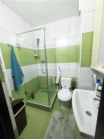 Apartament 4 camere, zona Astra - 8