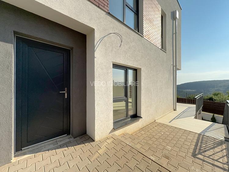 Casa noua tip duplex , 195 mp, 3 bai, 2 parcari, aproape de Vivo! - 17