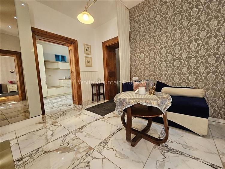 Apartament superb in Centrul Istoric - pretabil regim hotelier - 9