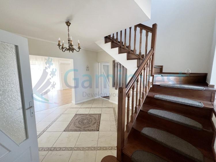 Casa cu 4 dormitoare de vanzare in Santandrei zona strazii Magnoliei 160mp