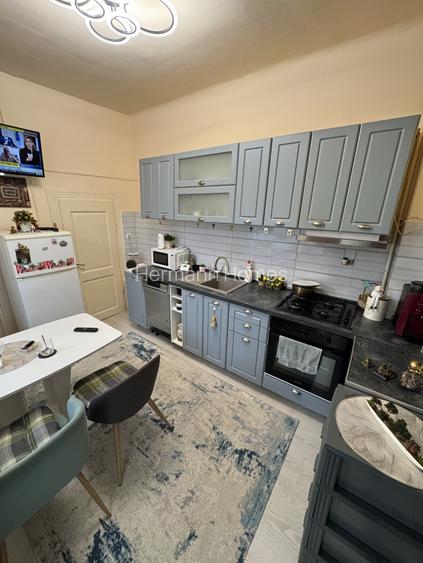 Apartament 2 camere - str. Tribunei - etaj 1 - 4