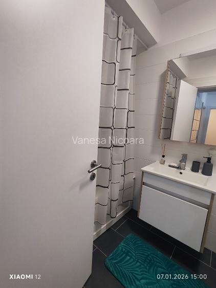 Inchiriez apartament 2 camere sector 4 - 10