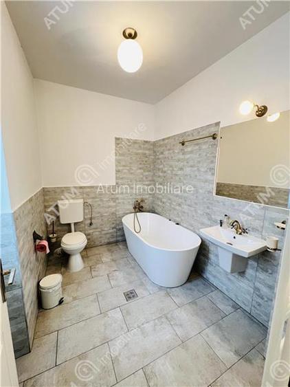 Pensiune cu 6 camere curte de 139 mp zona Ultracentrala din Sibiu - 6