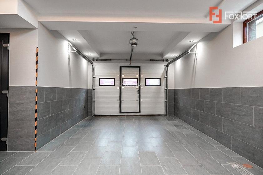 Proprietate unicata in stil clasic in Mosnita Noua - ID V7206 - 33