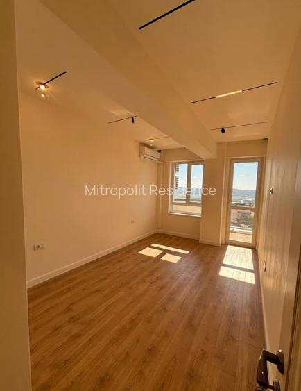 Apartament cu 3 camere de vanzare tip penthouse, Valea Lupului - 8