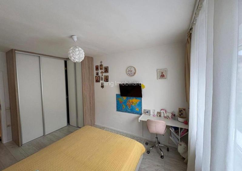 APARTAMENT CU 2 CAMERE,ETAJ INTERMEDIAR,PARCARE, ZONA FLORILOR - 6
