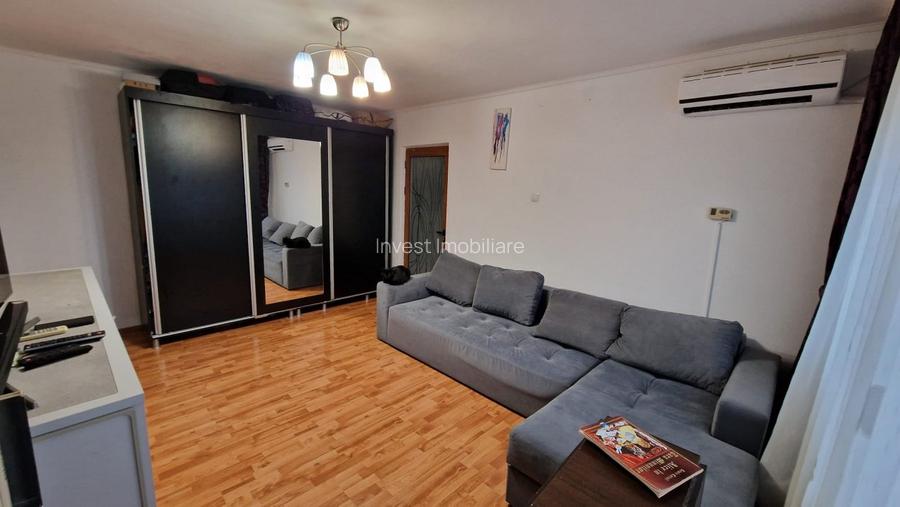 Apartament 2 camere, semidecomandat, etaj intermediar, 60 mp, Poitiers - 2