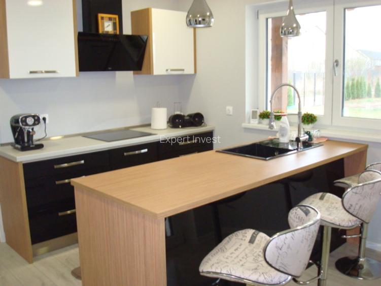 Casa 5 camere - 2 bai - 922 mp teren - garaj - Selimbar - 9