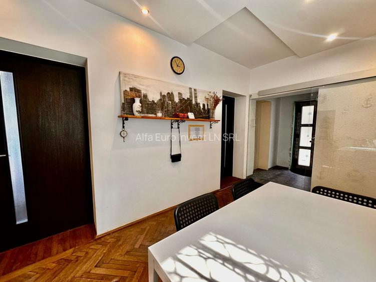 De inchiriat apartament la casa -Centru Istoric - 8